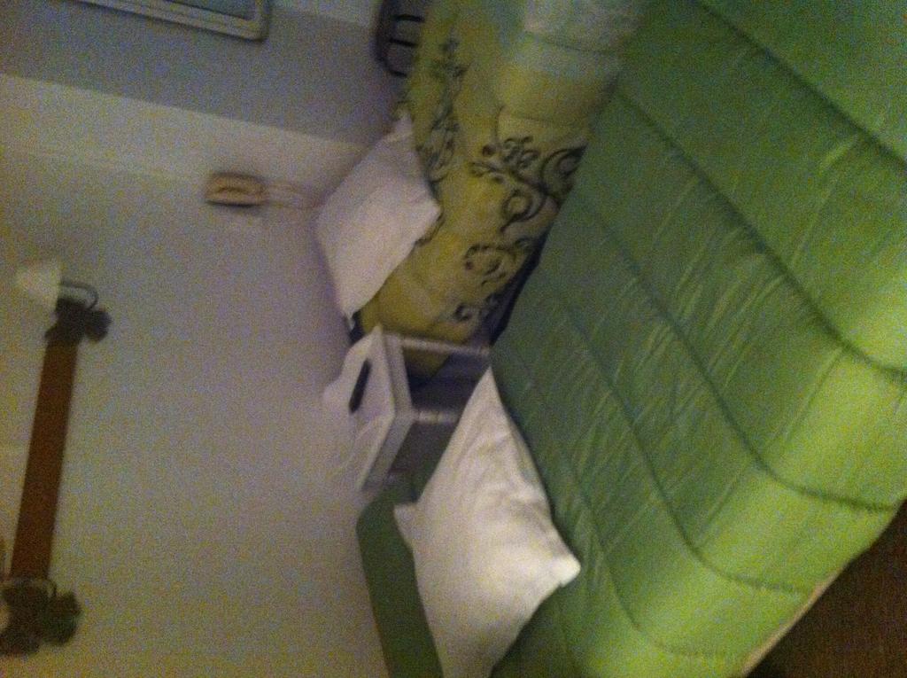 Le Monopole Hotell Reims Rom bilde