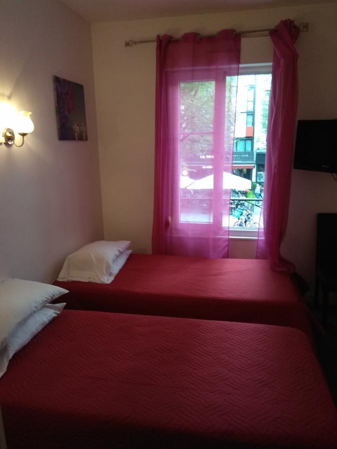 Le Monopole Hotell Reims Eksteriør bilde